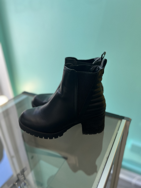 mia  Size 7 Shoes