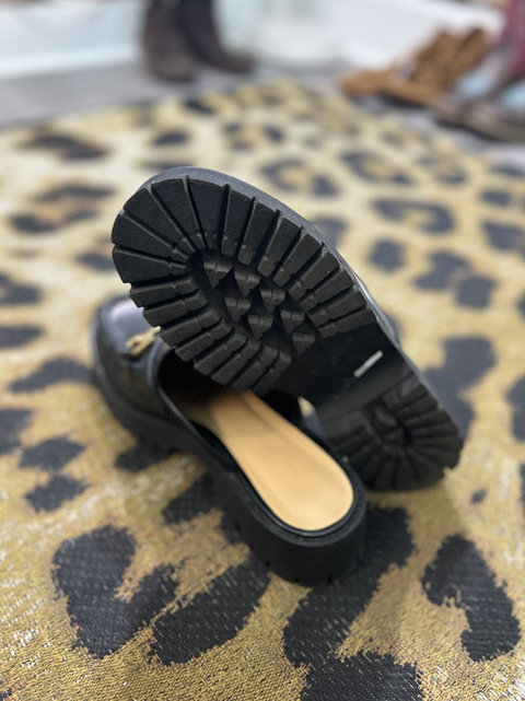 NINE WEST  Size 9 Shoes