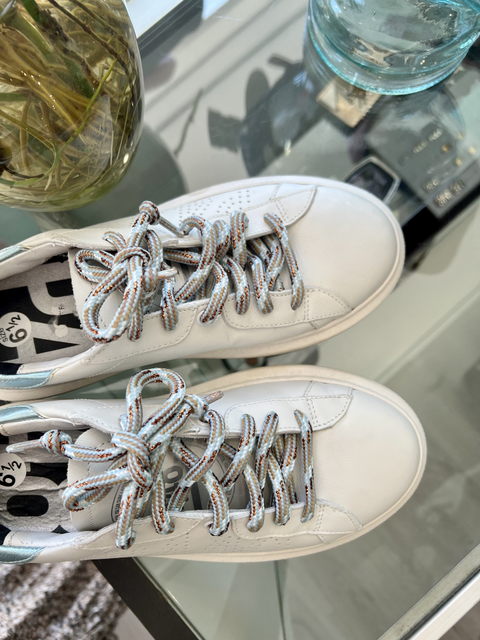 P448  Size 6.5 Shoes