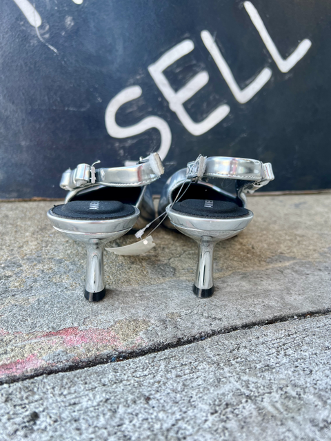 Anna Klein  Size 9 Shoes