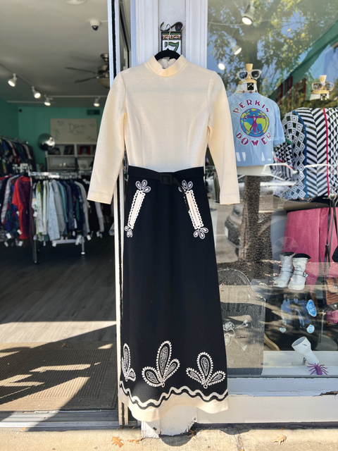Tricoville  Size 6 Dresses