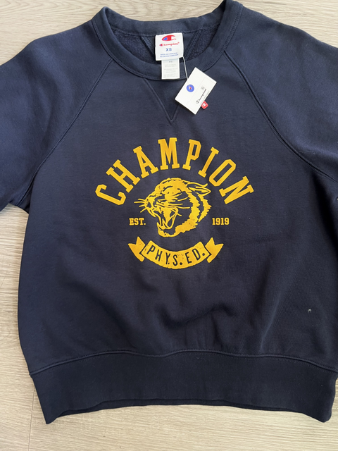 Champion  Size XS Tops