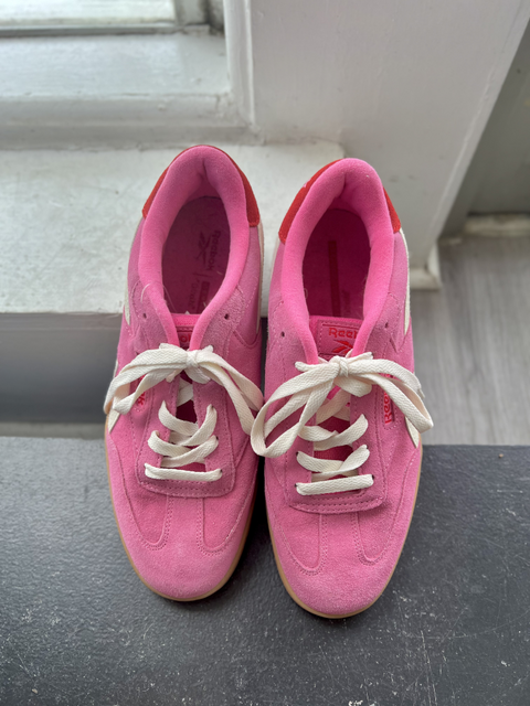 Reebok  Size 8.5 Shoes