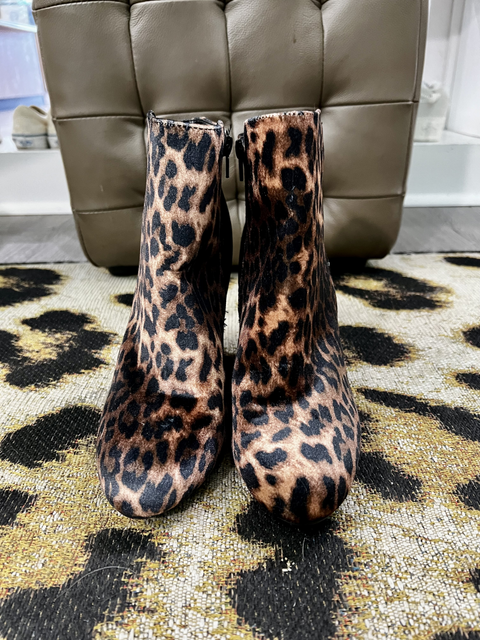 Bamboo  Size 9 Shoes