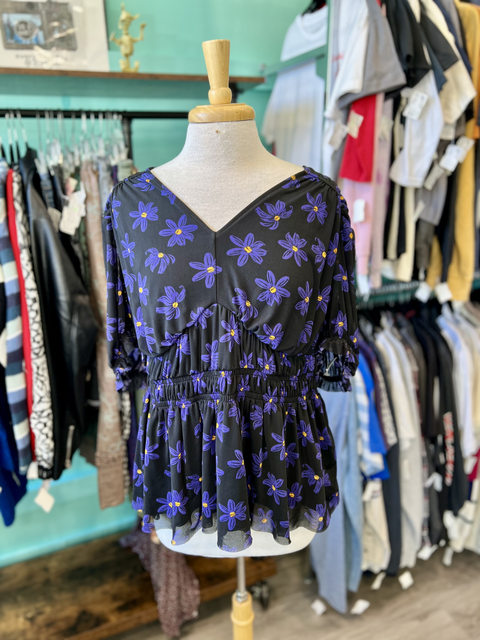 AVA & VIV  Size 1X Tops