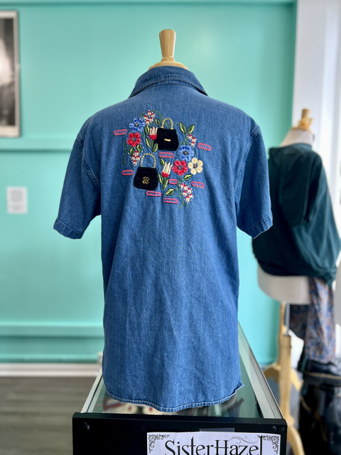 Effeci  Size M Tops
