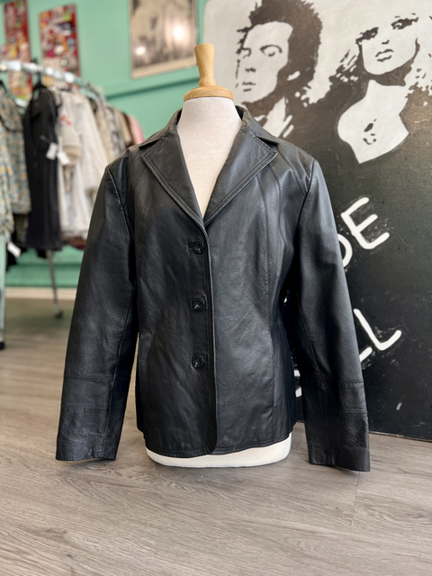 East 5th  Size XL Tops