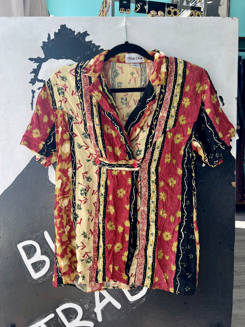 Marla Kim  Size M Tops