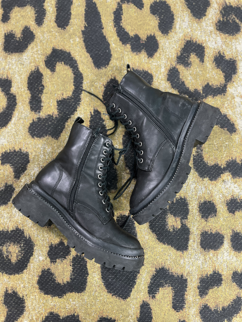 Diamond  Size 8 Shoes