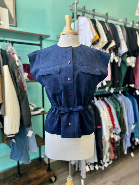Bill Blass  Size V10 Tops