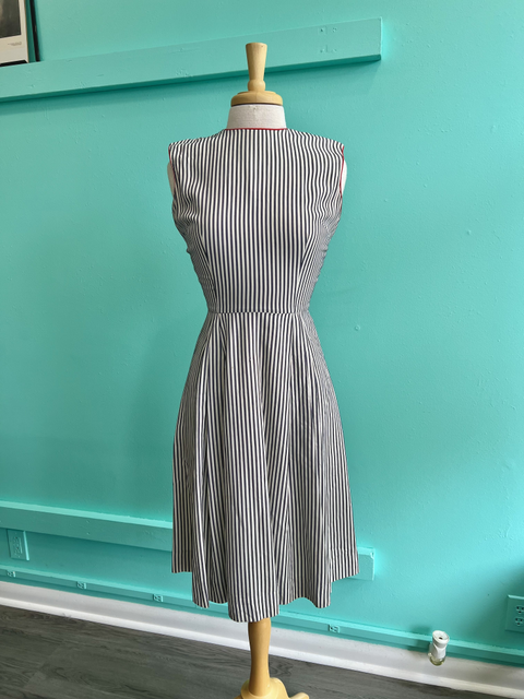 Mode O'Day  Size S Dresses