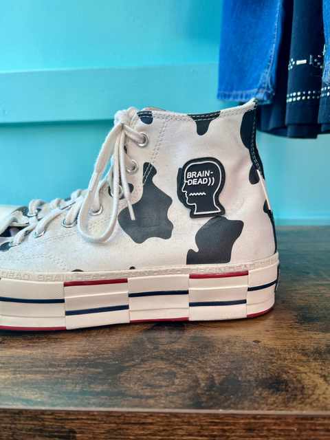 Converse  Size Mens 10/ WO's 12 Shoes