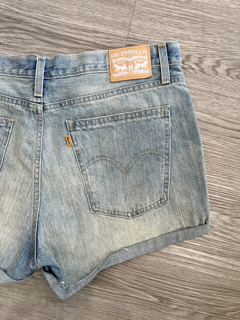 Levi Strauss & co.  Size 14/32 Bottoms