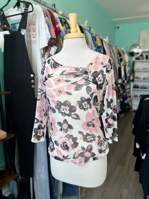 New York & Co.  Size M Tops