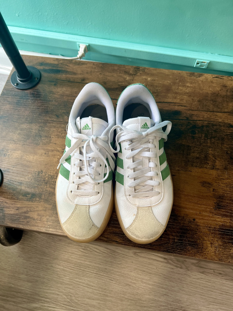 ADIDAS  Size 8 Shoes