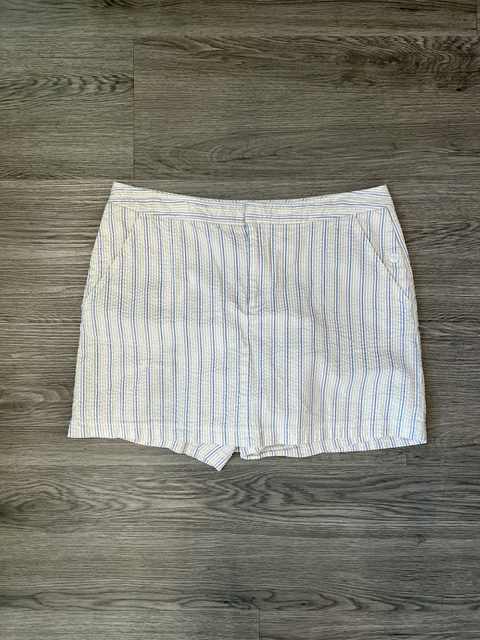 Dockers  Size 12 Bottoms