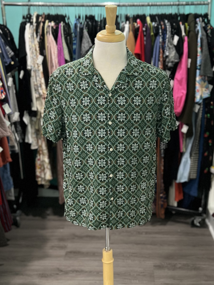 Cactus Man  Size XL Tops