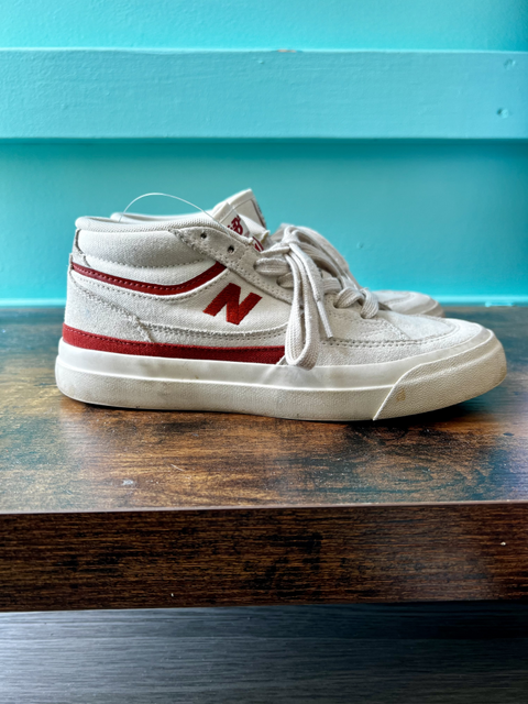 New Balance  Size 7 Shoes