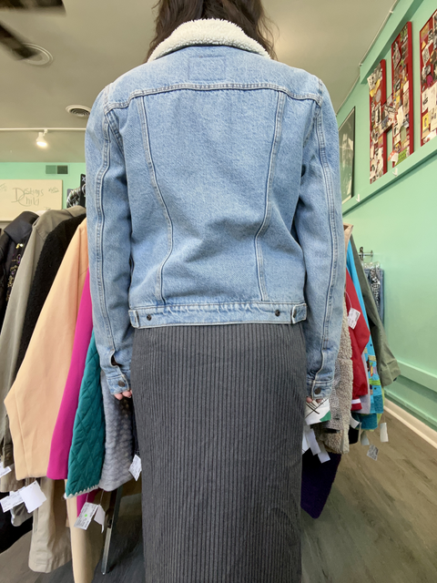 Levi Strauss & co.  Size L Tops