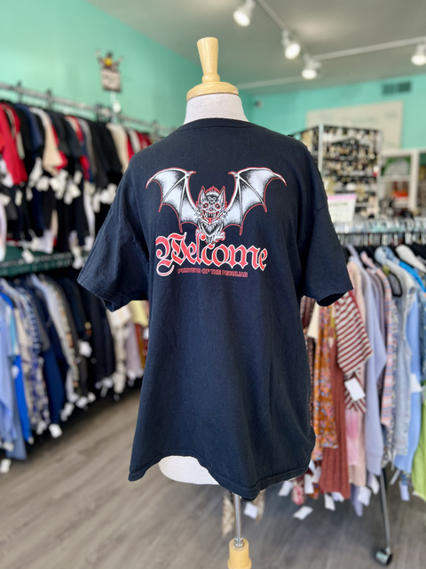 Welcome  Size XL Tops