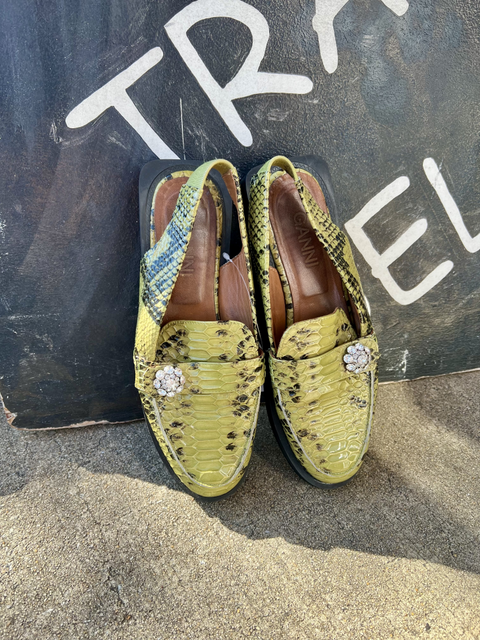 Gianni  Size 8.5 Shoes