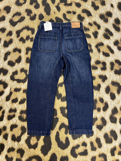 AE77  Size 25/0 Bottoms