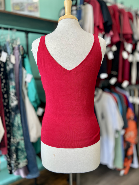 Cyrus  Size L Tops