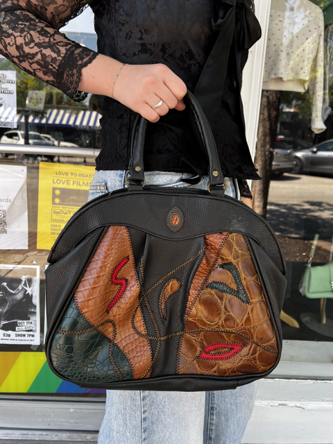 Jackson  Size M Bag