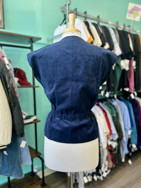 Bill Blass  Size V10 Tops