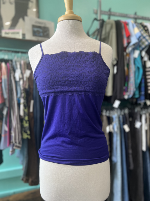 Boutique Essentials  Size S Tops