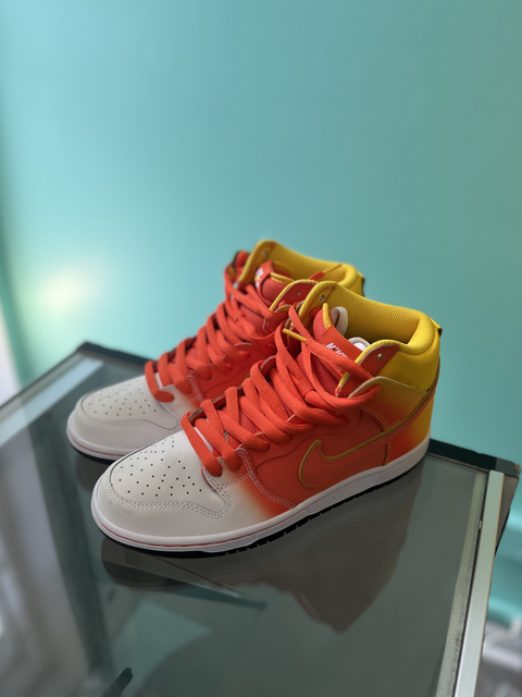 Nike  Size 8 Shoes
