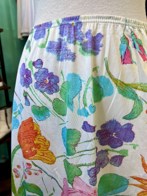 Vanity Fair  Size ML Bottoms