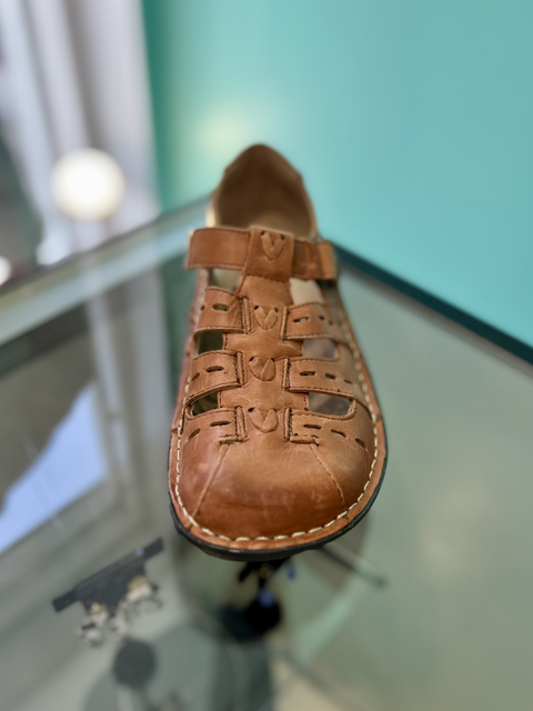 Alegria  Size 6 Shoes