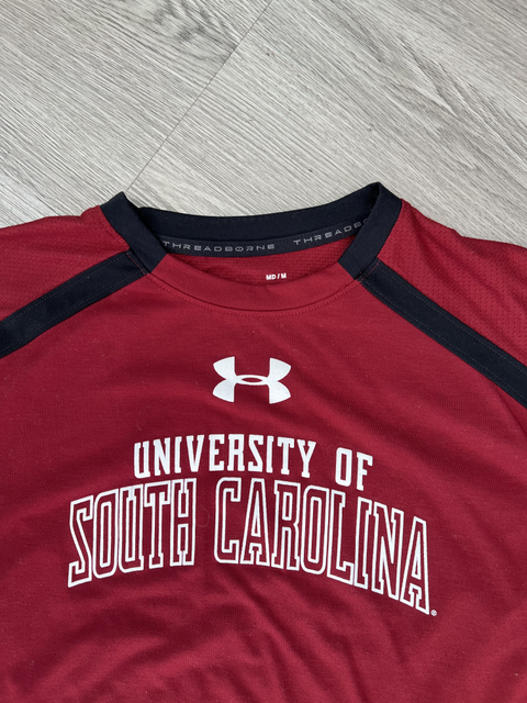 Under Armour  Size M Tops