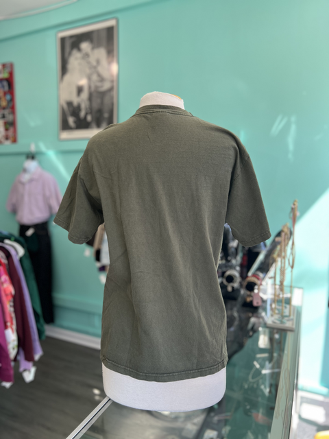 Anvil  Size M Tops