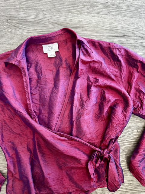 Ann Taylor  Size 2P Tops