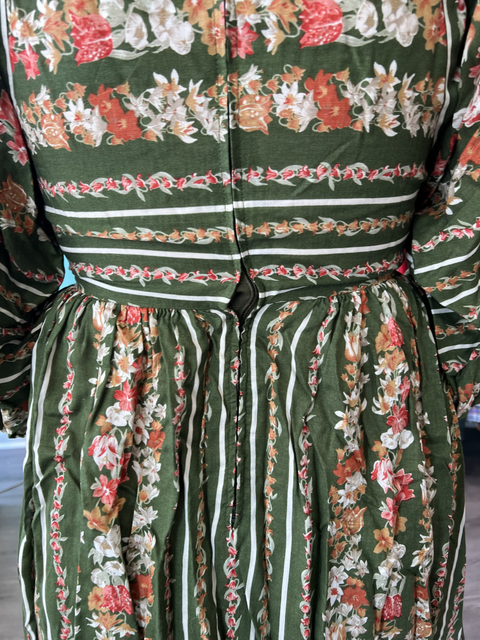 The Kollection  Size 2/4 Dresses