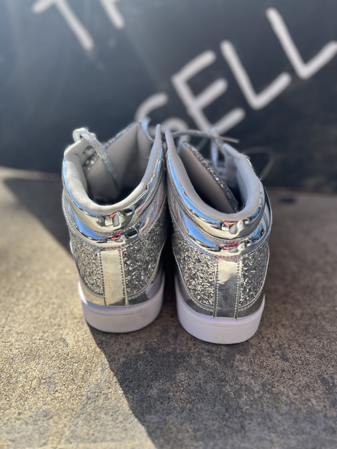 IGXX  Size M 11.5/W 13 Shoes