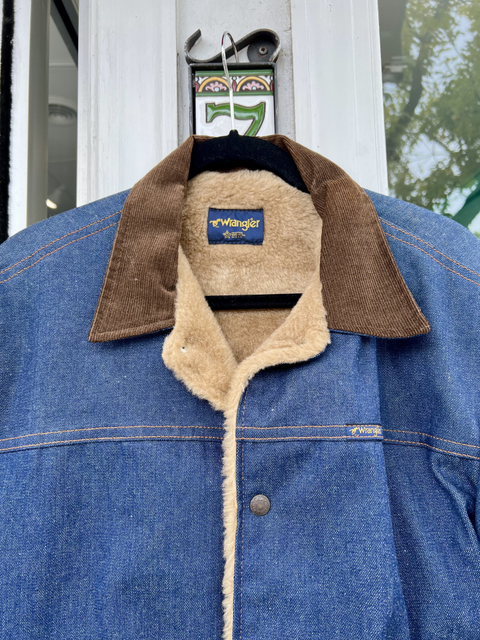 Wrangler  Size M Tops