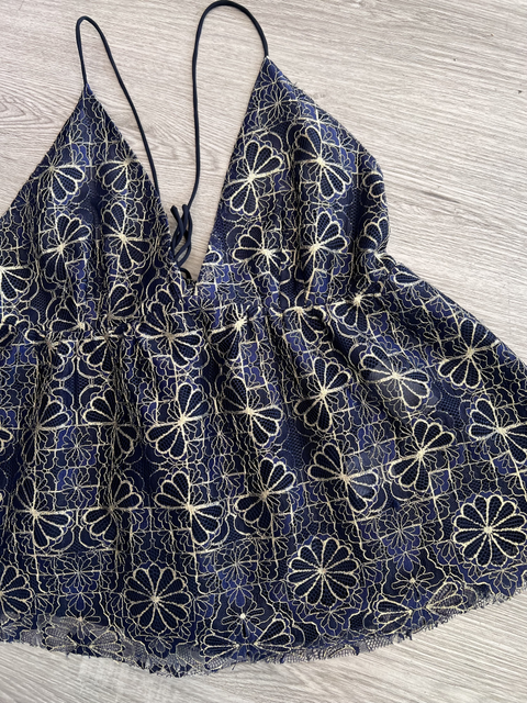 Anthropologie  Size L Tops