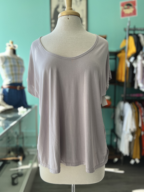 Silence+Noise  Size S Tops