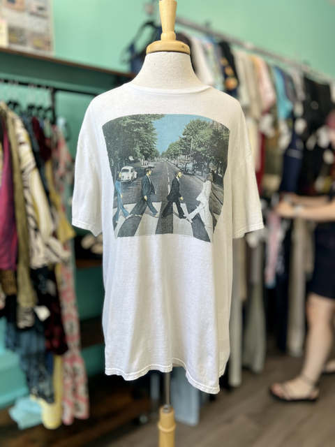 The Beatles  Size 2XL Top
