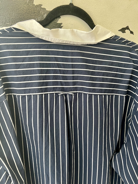 Old Navy  Size L Tops
