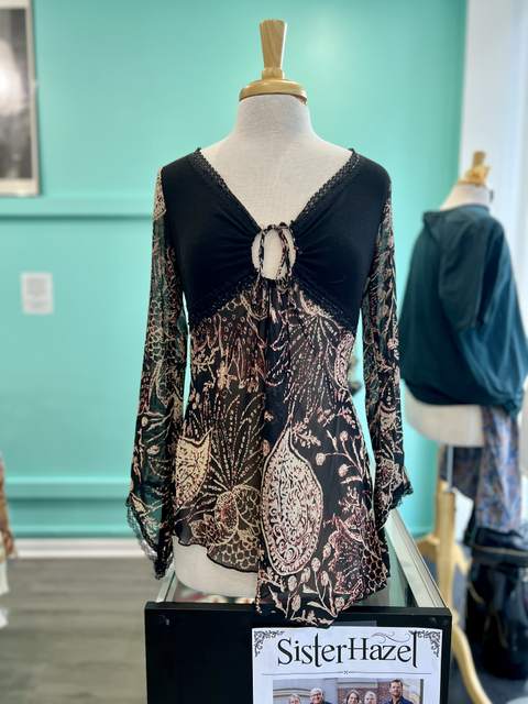 Dressbarn  Size ML Tops