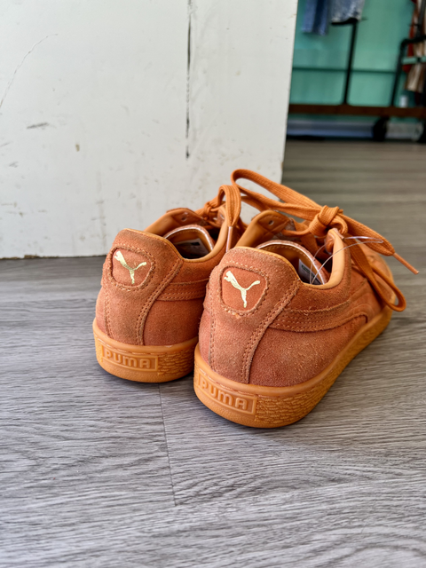 Puma  Size 8M/9.5W Shoes