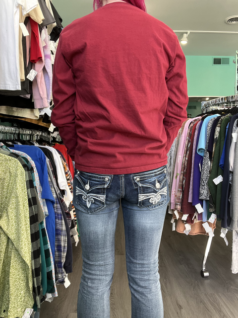 Hanes Beefy-T  Size M Tops