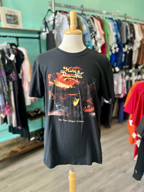 Gildan  Size XL Top