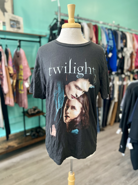 Size L Tops