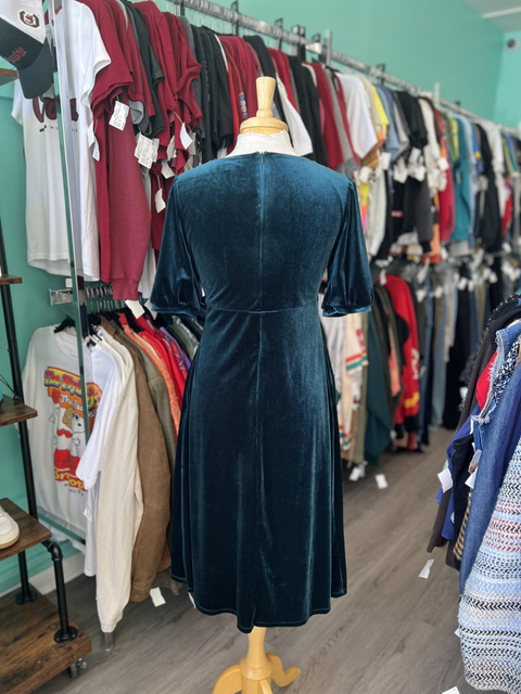 BRIGGS  Size S Dresses