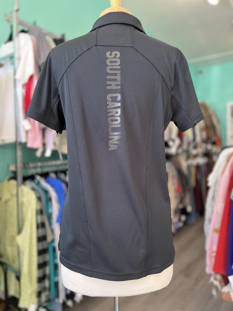 Under Armour  Size M Tops